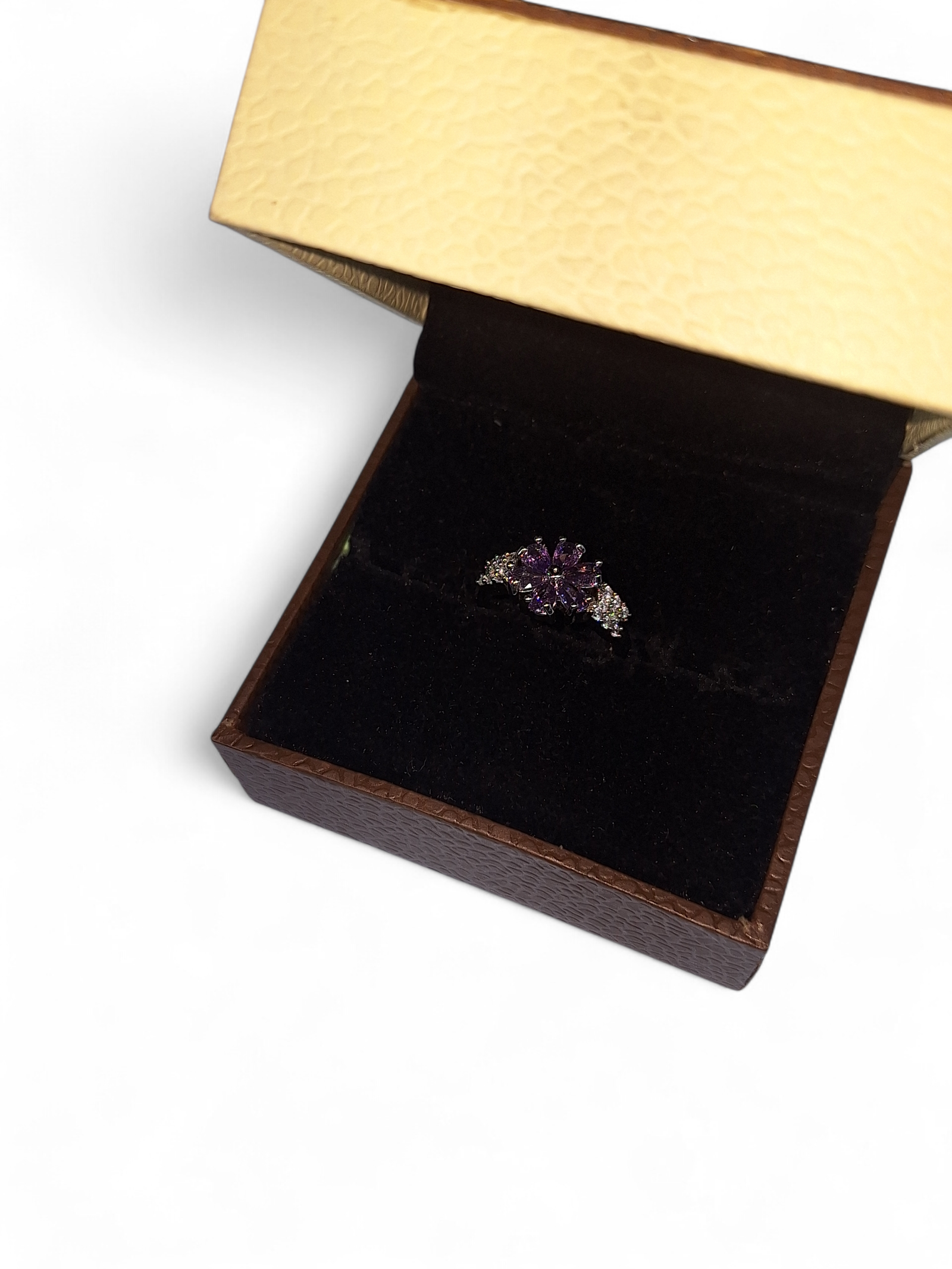 Sandhyora Methyst Bloom Ring - Image 5