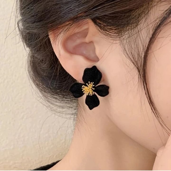 Korean Earring Black Flower - Image 4